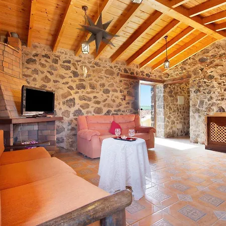 Casa Javieles Holiday home *